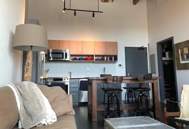 Photo - 319 A St Unit 1