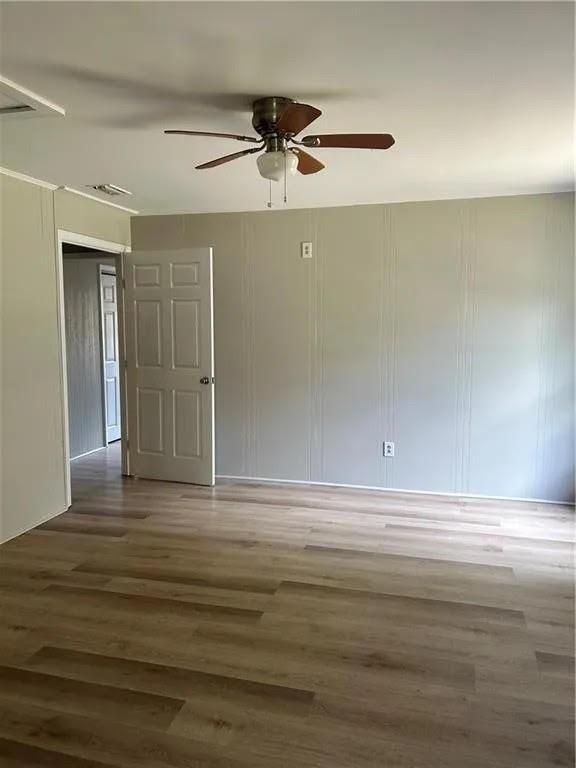 Photo - 643 Gehrig Ave