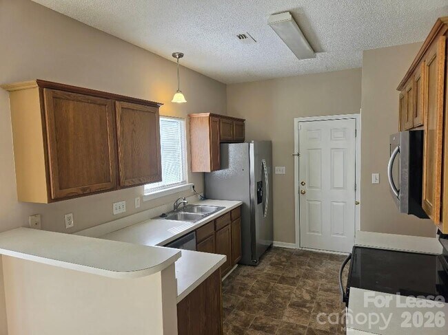 Photo - 5325 Timbertop Ln