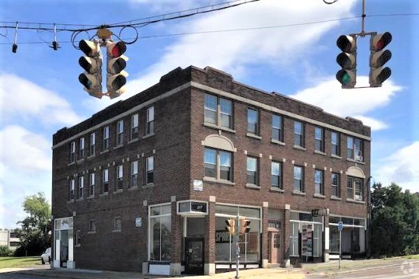 Building Photo - 1003 E Fayette St Rental