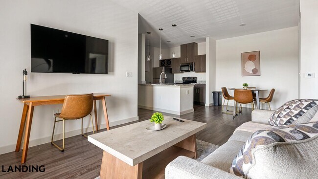 2825 Main St Unit 432
