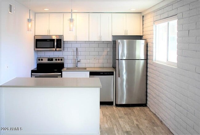 Photo - 3141 N 37th St Unidad 10