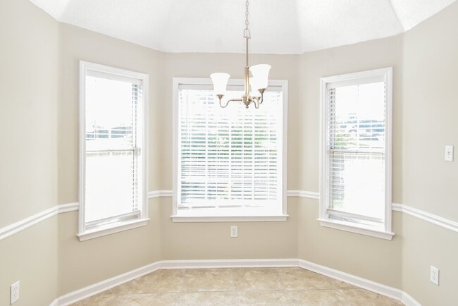 Photo - 145 Cameron Dr