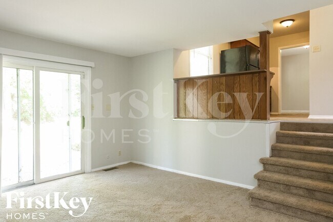 Photo - 5036 E 76th St Ct