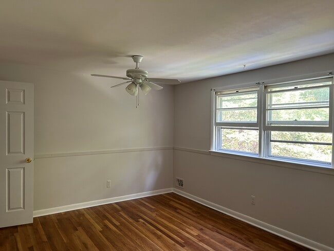 Bedroom 1 with 1 walk-in closet - 14 Borman Dr Unit 2nd Floor