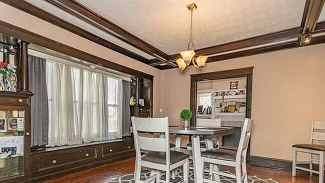 Photo - 1485 E 106th St