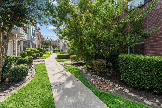Photo - 2131 Kemah Village Dr