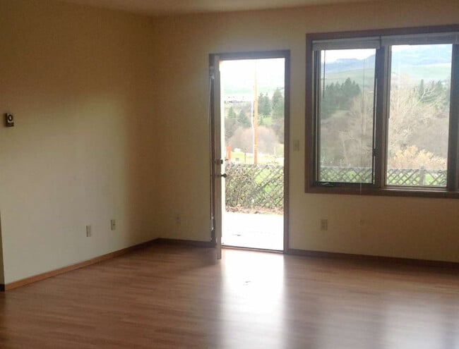 Photo - 203 N Wightman St