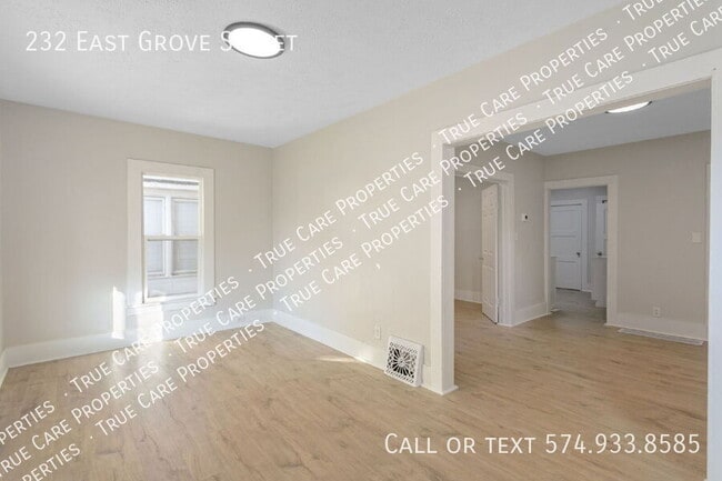 Photo - 232 E Grove St