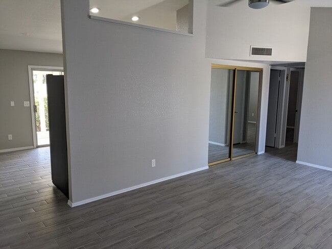 Photo - 7231 W Sierra St