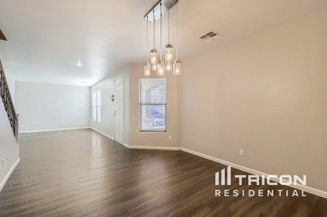 Photo - 26011 N Sandstone Way