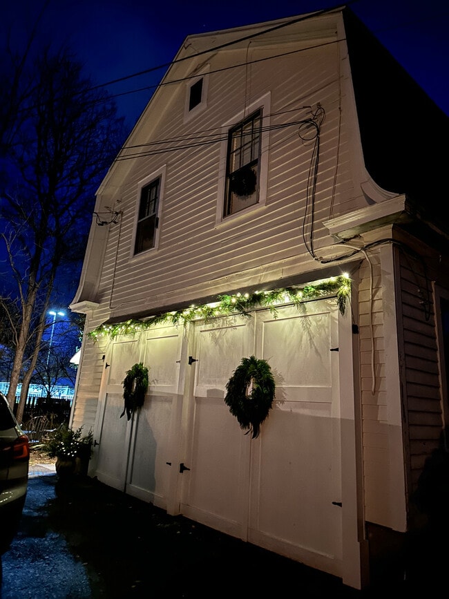 Photo - 208 Lake Ave