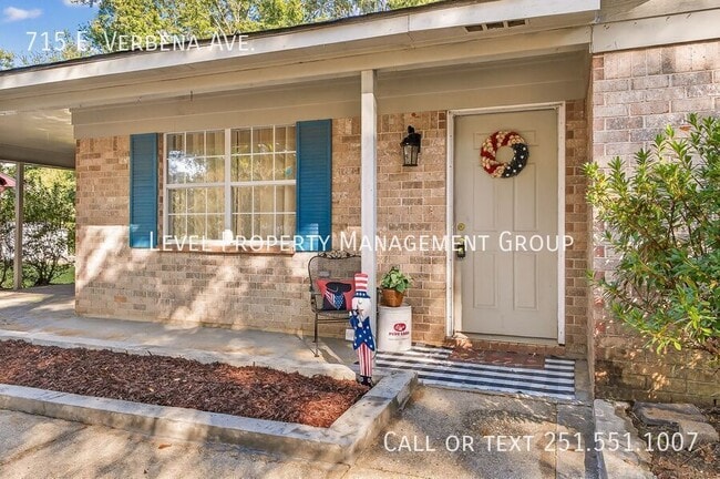 Photo - 715 E Verbena Ave