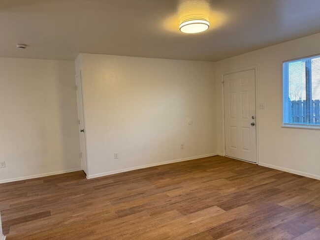 Photo - Ground Level - 2 Bed, 1 Bath Townhouse!!! Unit 1