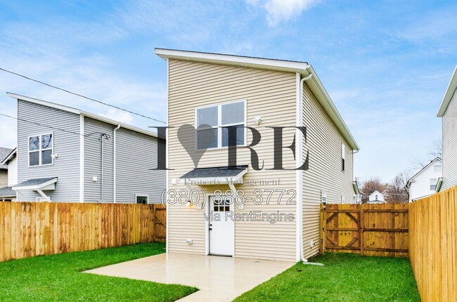 Photo - 976 Ellsworth Ave