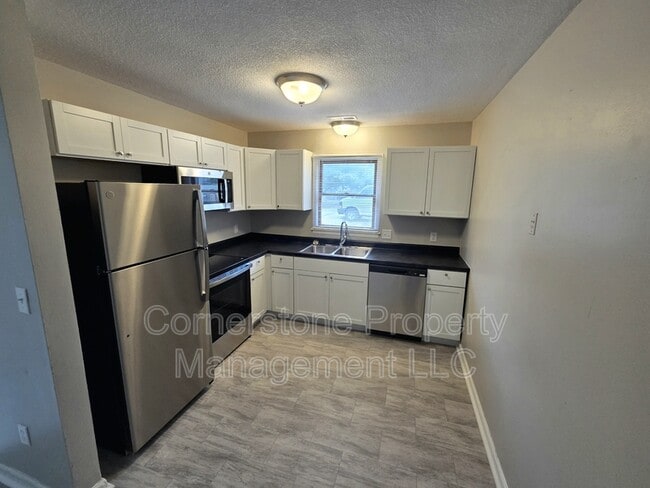 1901 E 23rd St Unit D - 1