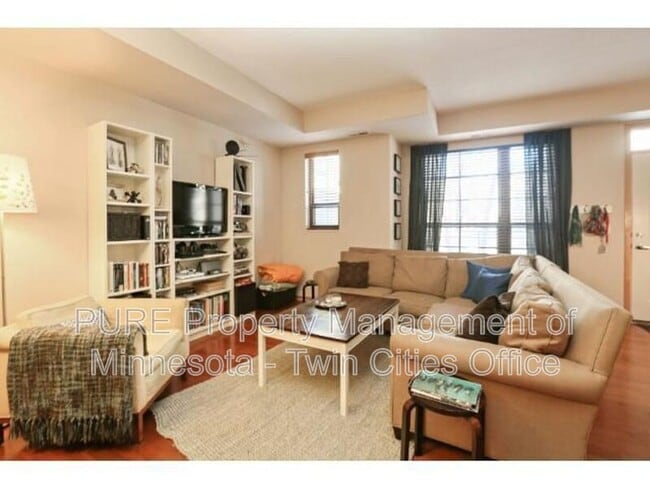 Photo - 2565 Franklin Ave Unidad 101