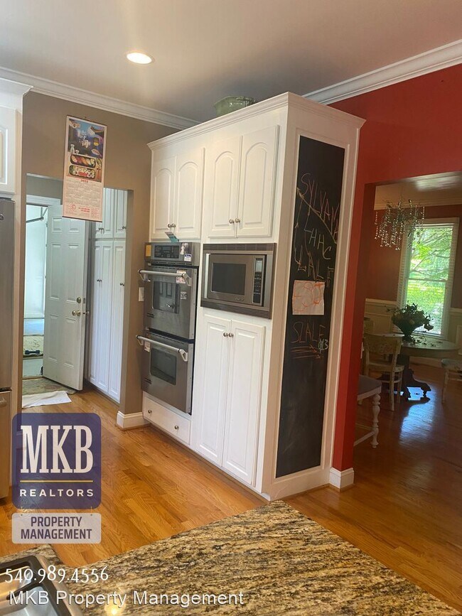 Photo - 6 br, 4.5 bath House - 6602 Hidden Wood Dr.