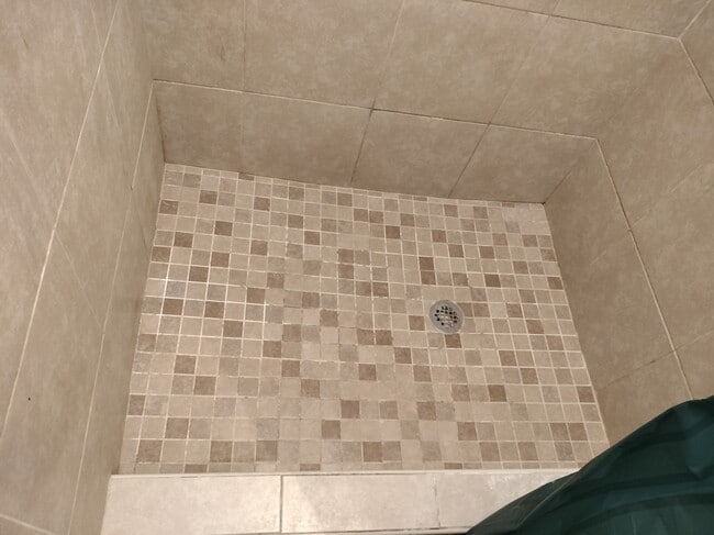 Photo - 2040 Lima Loop