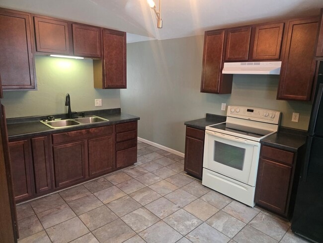 Photo - 524 3rd St Unit A- Front Townhome