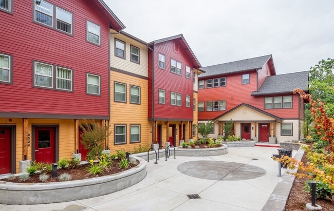 Photo - The Oaks at 14th