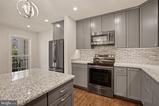 Photo - 1110 Wimbledon Dr