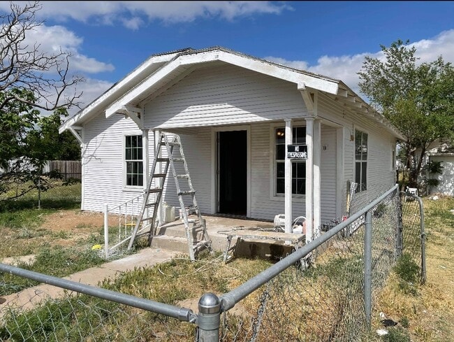 Building Photo - 108 N Florida St Rental