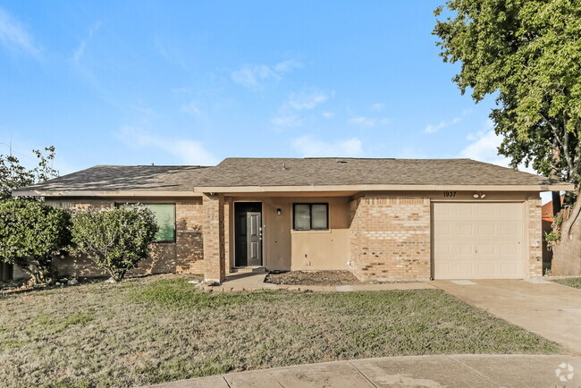 Building Photo - 1937 Bolingbroke Ct Rental