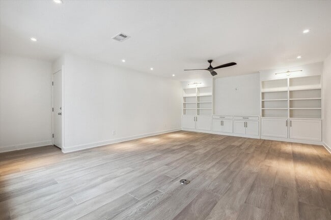 Photo - 40 River Hollow Ln