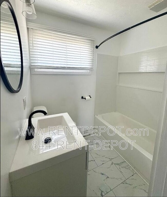 Photo - 3119 Kensington Ave