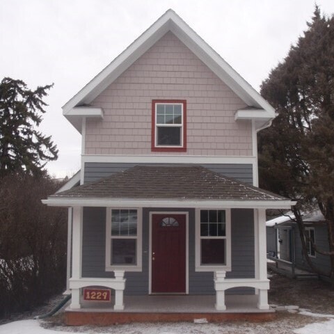 Photo - 1229 Van Buren St