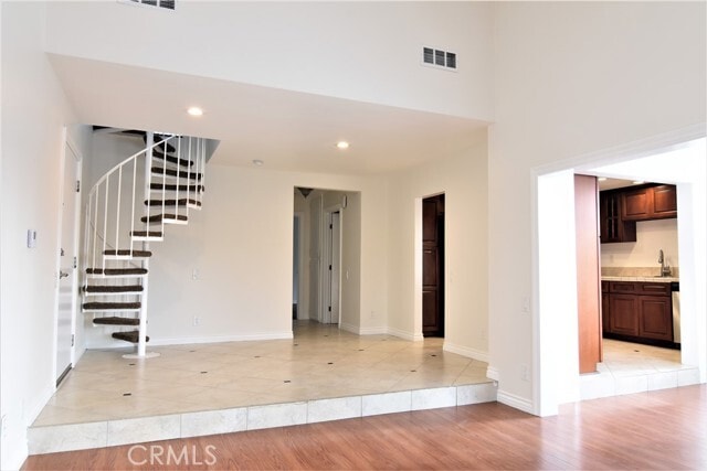 Photo - 16943 Bluewater Ln Unidad 56