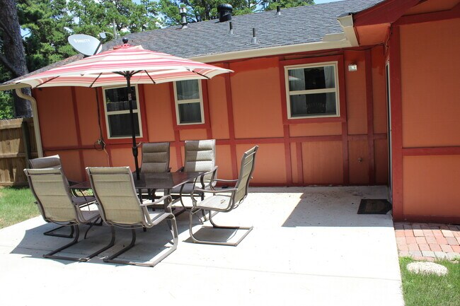 Photo - 2200 Romine Rd