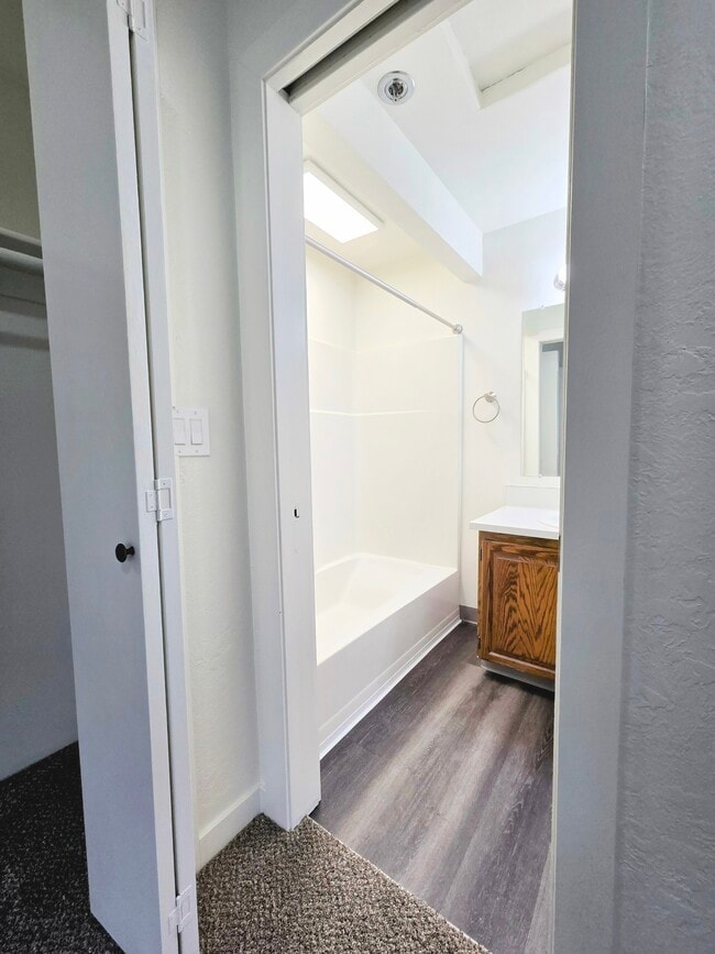 SECOND FULL BATHROOM - St James Condominiums