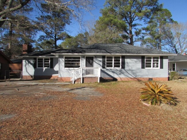 Building Photo - Close to Crosswell Elementary Rental