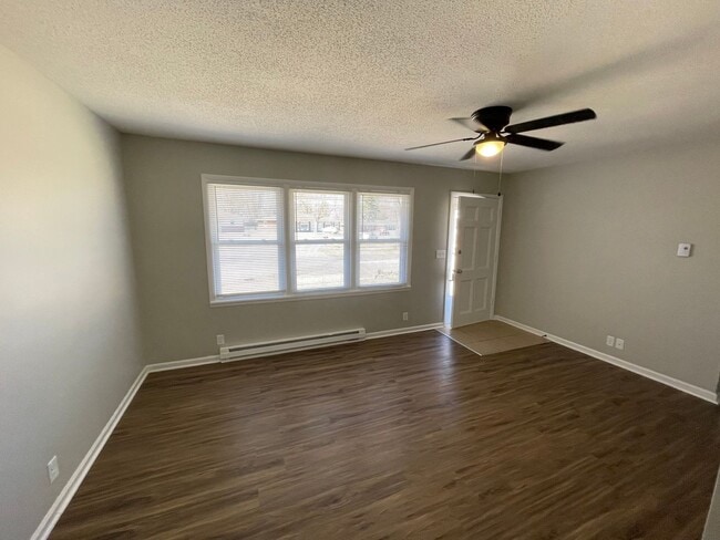 Photo - 3351-3353 Woodmar Ct. Unit 3353 Woodmar Ct.