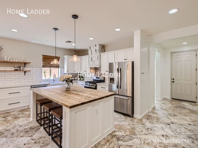 Photo - 29683 N 69th Dr