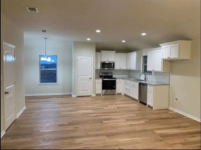 Photo - 3514 Brookstone Dr