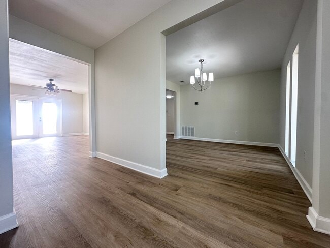 Photo - 119 Glendale Dr