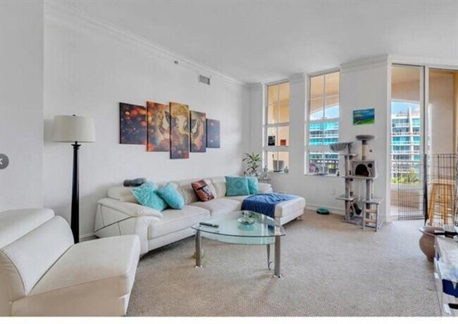 Photo - 3001 NE 185th St Unit 3001 NE 185th St  515