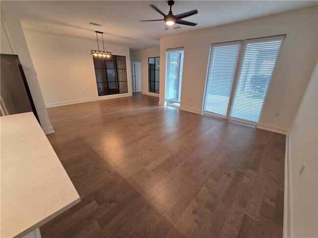 Photo - 775 Juniper St NE Unit 206