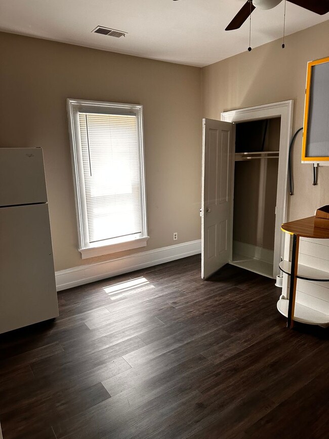 Photo - 239-241 South Maple Unit 241 South Maple St