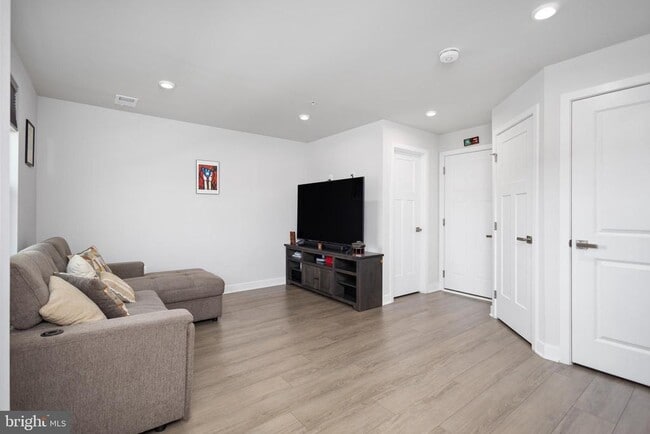 Photo - 1109 Patuxent Greens Dr