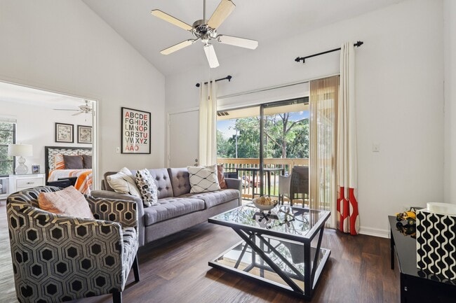 Whisper Lake Apartments
