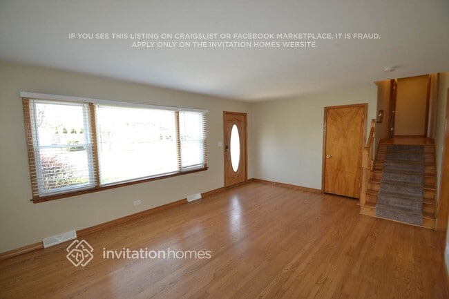 Photo - 150 E Winthrop Ave