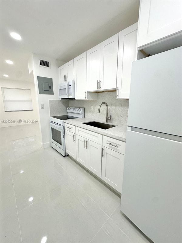 Photo - 417 NW 7th Terrace