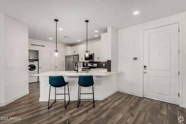 Building Photo - 2511 W Queen Creek Rd Unit 266 Rental