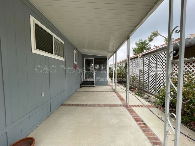 Photo - 21100 State St Unit 22