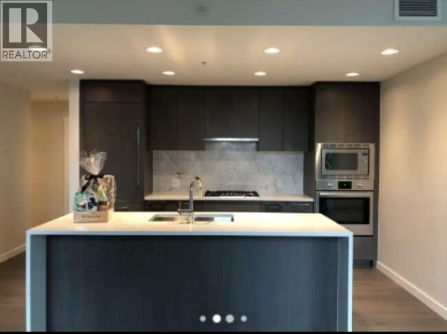 Photo - 3533 Ross Drive Unit 631