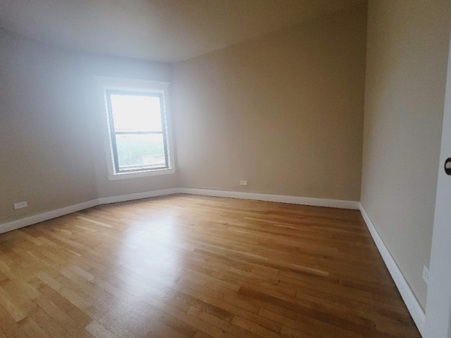 Photo - 7332 S Lowe Ave